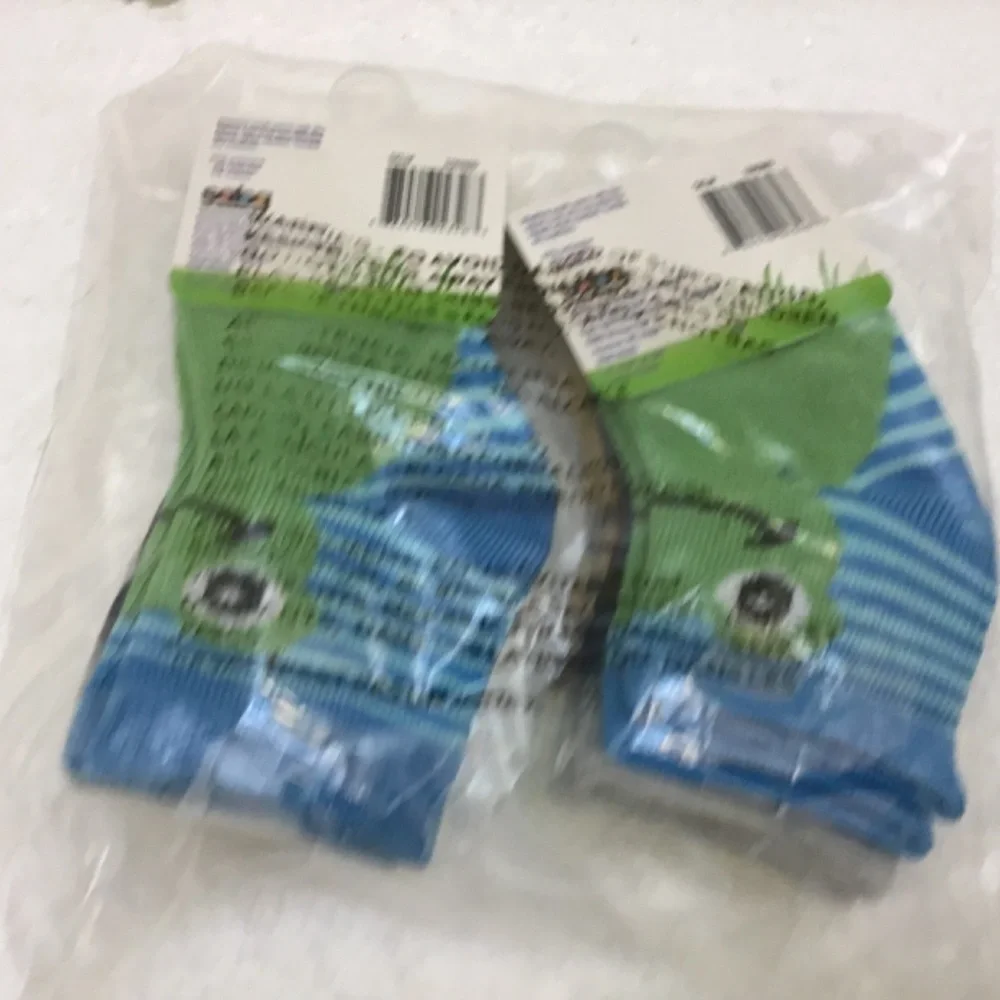 6 Pairs Fiddle sticks Children’s Socks New in Packaging Size 12-24 months